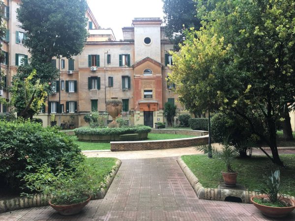 appartamento in affitto a Roma in zona Testaccio