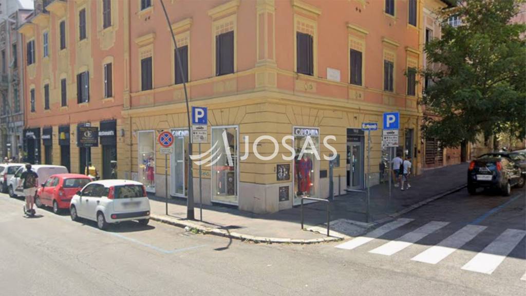 negozio in affitto a Roma