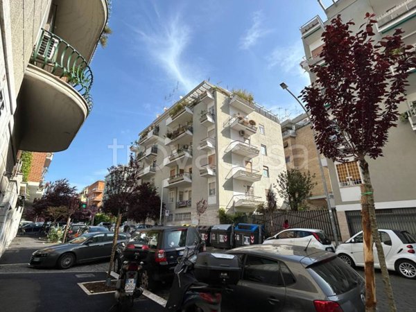 negozio in affitto a Roma in zona Gianicolense