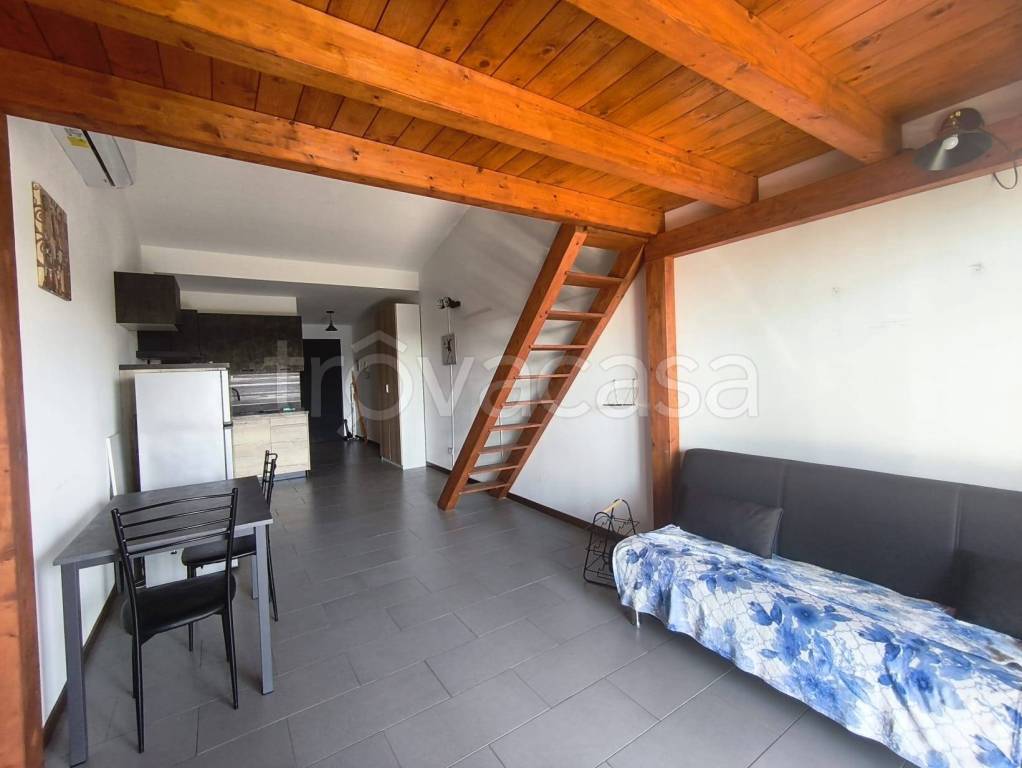 appartamento in affitto a Roma in zona Infernetto