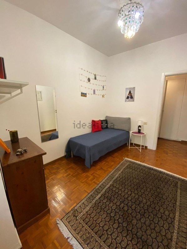 casa indipendente in affitto a Roma in zona Tuscolano