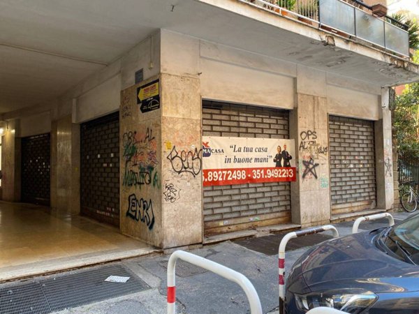 negozio in affitto a Roma in zona Ponte Mammolo
