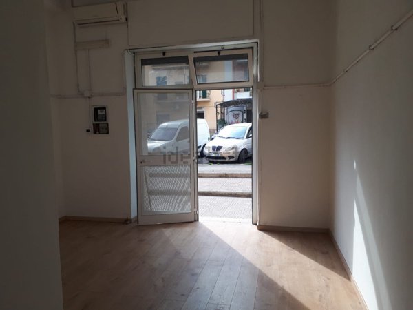 locale commerciale in affitto a Roma in zona Prenestino-Centocelle