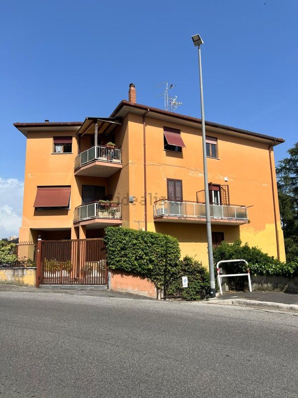 appartamento in affitto a Roma in zona Tomba di Nerone