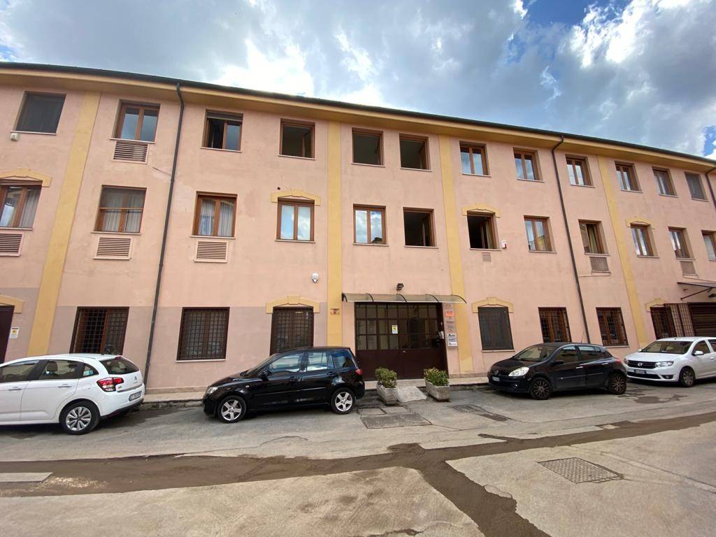 ufficio in affitto a Roma in zona Ponte Mammolo