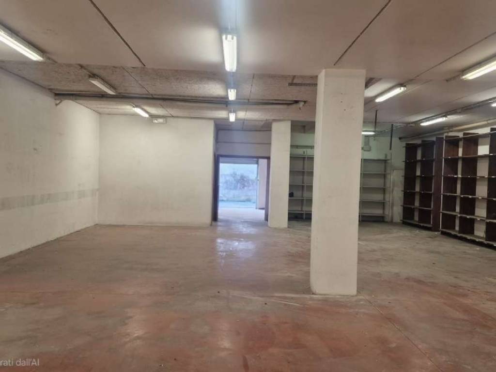locale commerciale in affitto a Roma in zona Nomentano