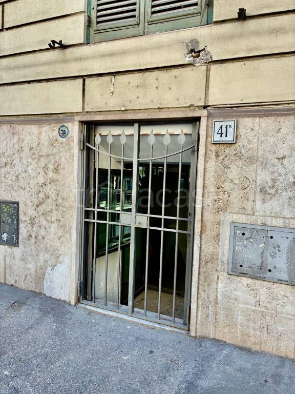 negozio in affitto a Roma in zona Rione Prati