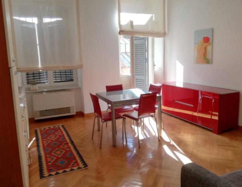 appartamento in affitto a Roma in zona Pigna - Sant'Angelo