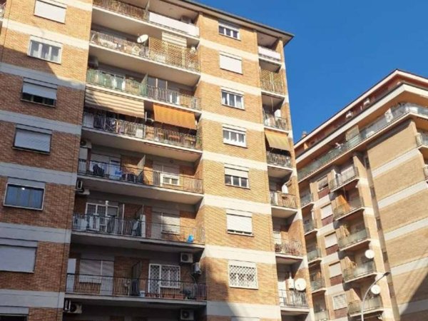 appartamento in affitto a Roma in zona Tuscolano