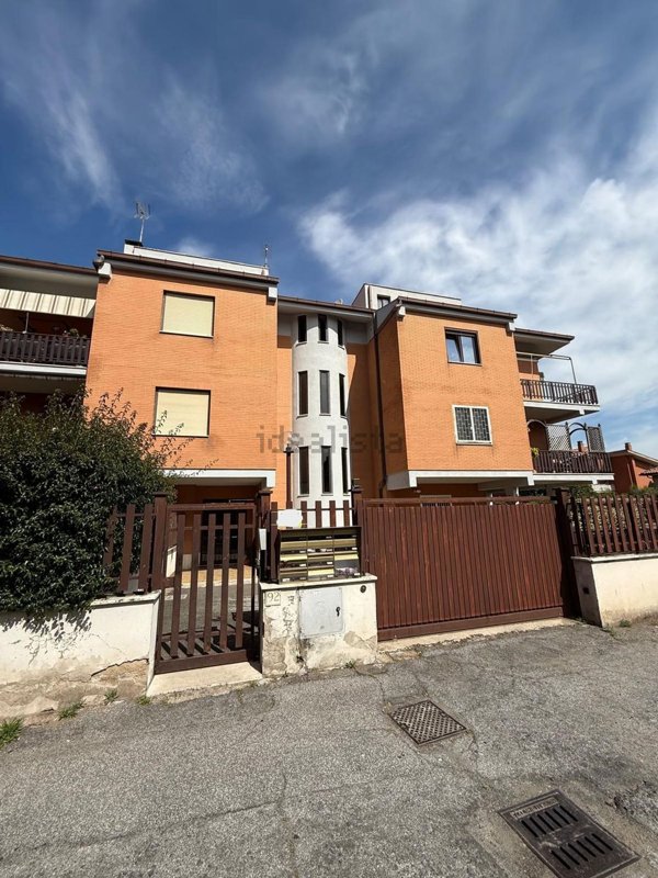 appartamento in affitto a Roma in zona Casal Morena