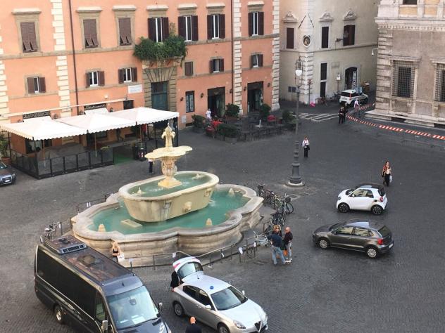 ufficio in affitto a Roma in zona Rione Regola