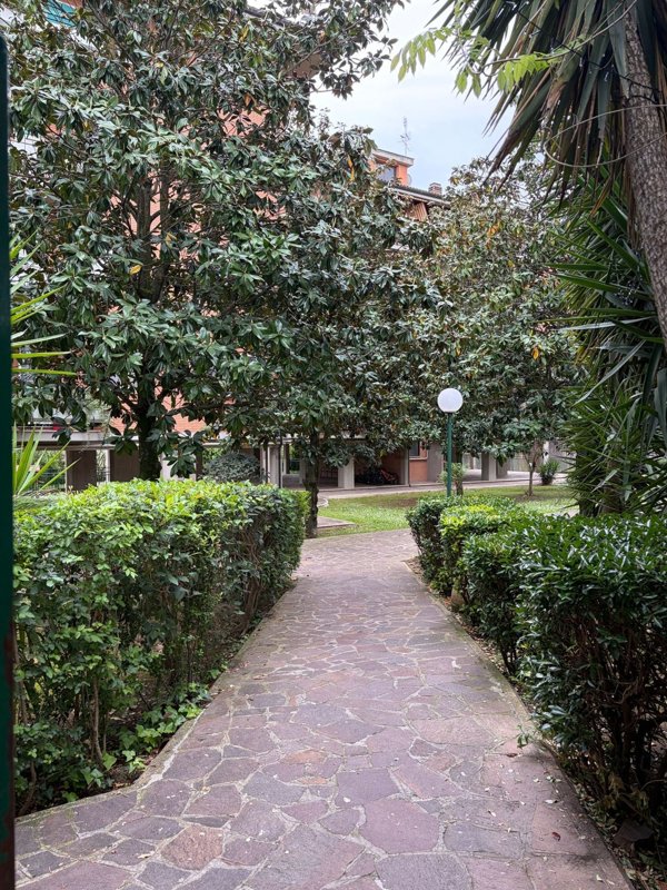 appartamento in affitto a Roma in zona Tomba di Nerone