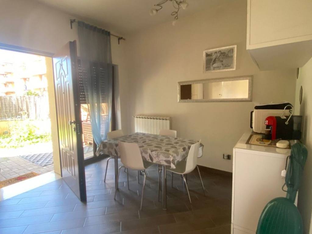 appartamento in affitto a Roma in zona Pantan Monastero