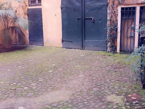 appartamento in affitto a Roma in zona Pigna - Sant'Angelo