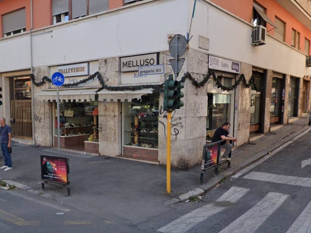 negozio in affitto a Roma in zona Aurelio