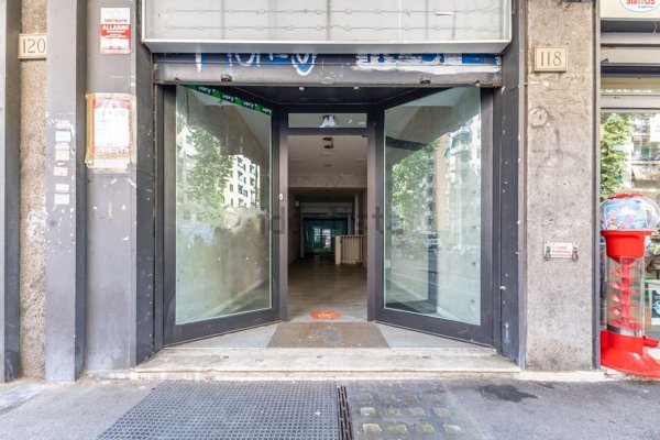 locale commerciale in affitto a Roma in zona Portuense