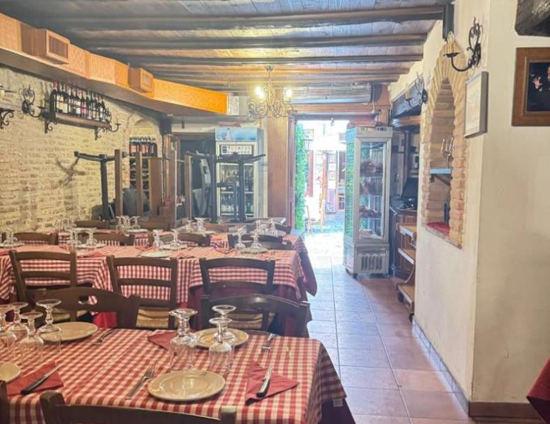 negozio in affitto a Roma in zona Trastevere
