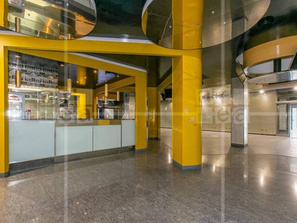 negozio in affitto a Roma in zona Ponte Mammolo