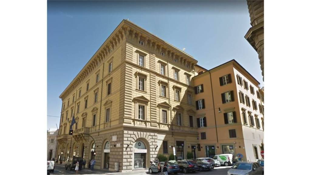 appartamento in affitto a Roma in zona Trevi-Colonna