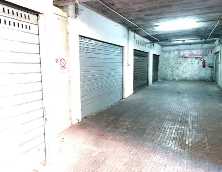 negozio in affitto a Roma in zona Borghesiana