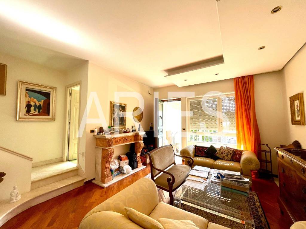 casa indipendente in affitto a Roma in zona Casal Palocco