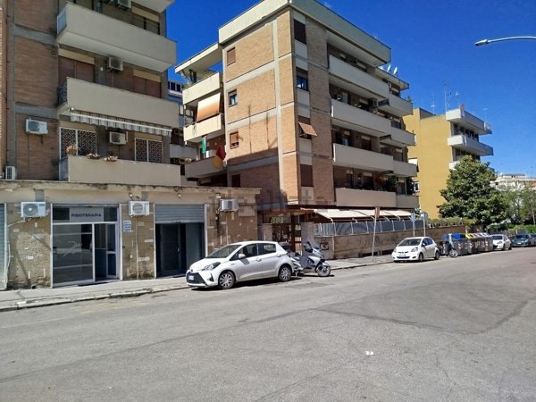 ufficio in affitto a Roma in zona Appio Latino