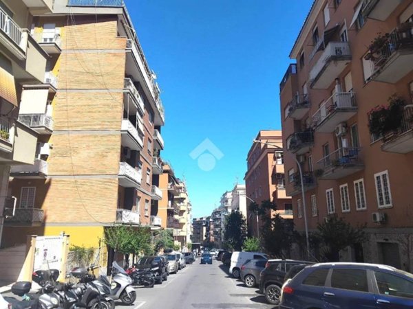negozio in affitto a Roma in zona Gianicolense