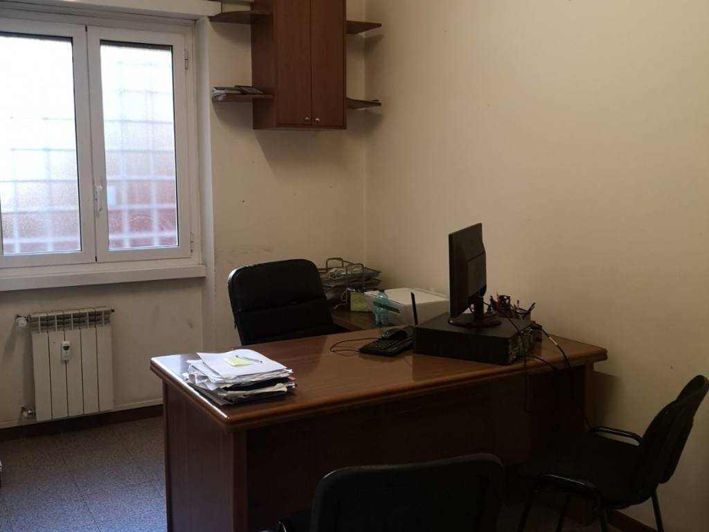 ufficio in affitto a Roma in zona Tuscolano