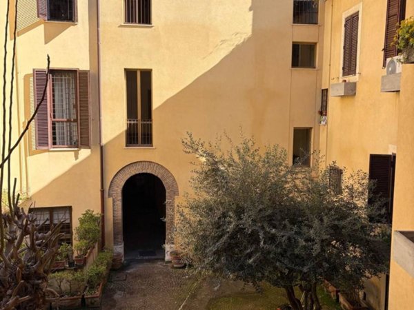 appartamento in affitto a Roma in zona Centro Storico