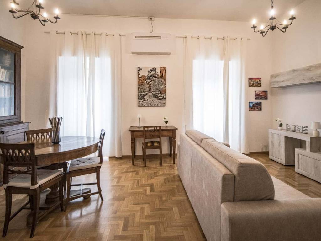 appartamento in affitto a Roma in zona Campo Marzio