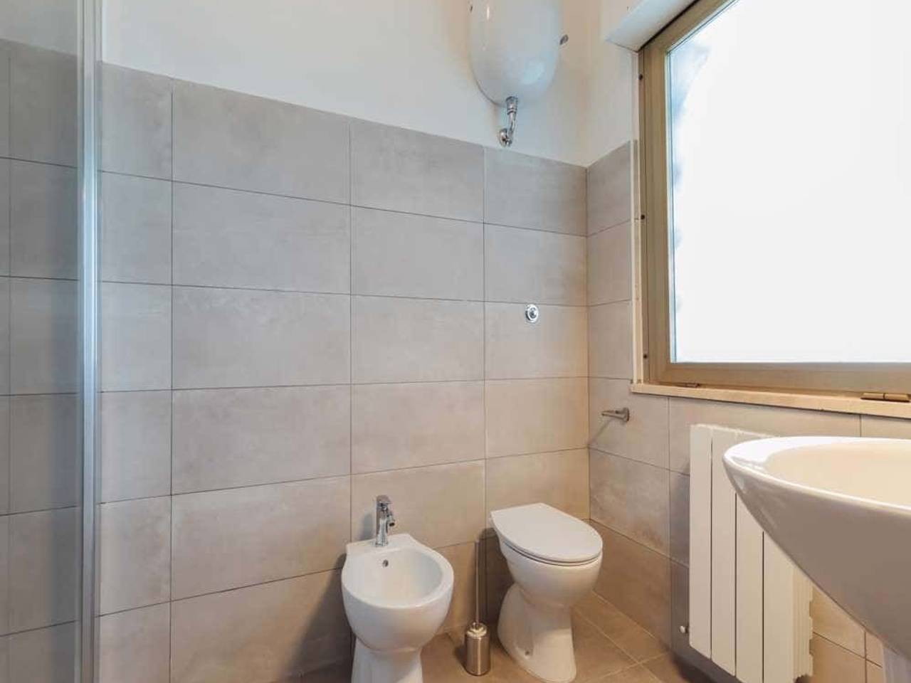 negozio in affitto a Roma in zona Giuliano Dalmata