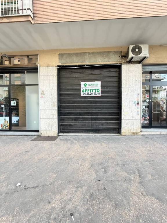 negozio in affitto a Roma in zona Prenestino-Centocelle