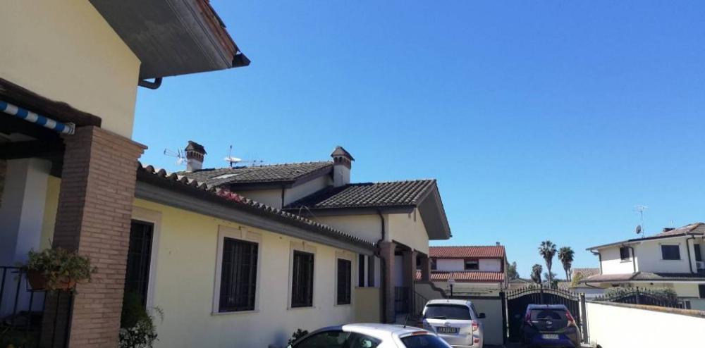 villa in affitto a Roma in zona Infernetto
