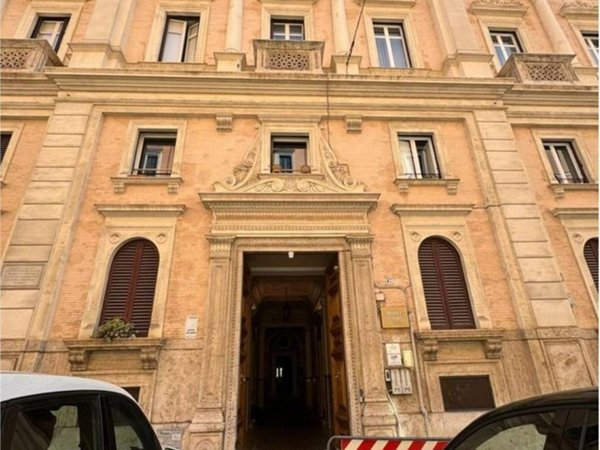 appartamento in affitto a Roma in zona Castro Pretorio