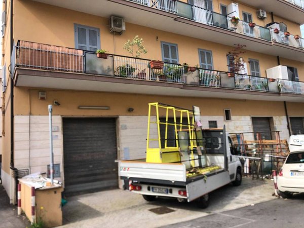 negozio in affitto a Roma in zona Tor Vergata/Torrenova