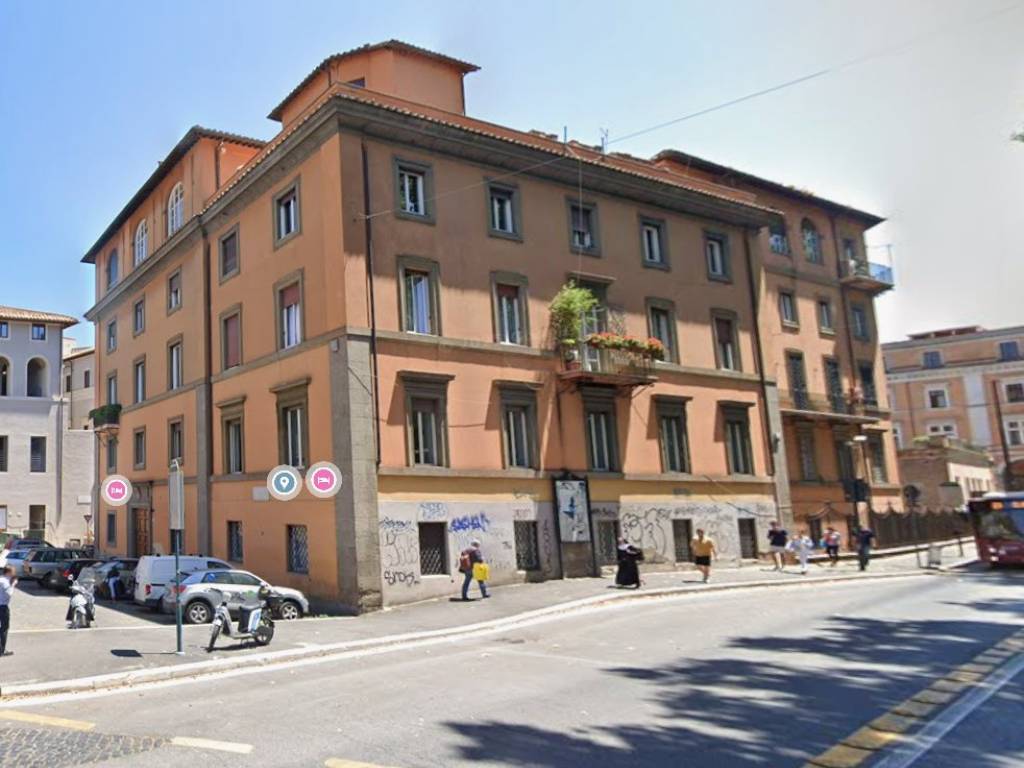 ufficio in affitto a Roma in zona Rione di Ponte