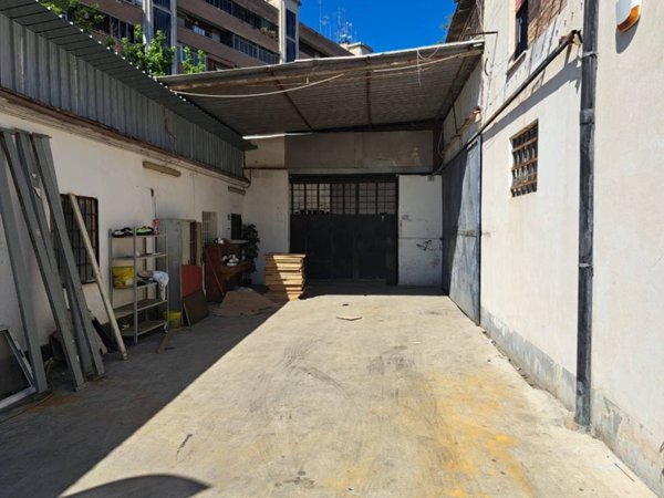 locale commerciale in affitto a Roma in zona Pietralata