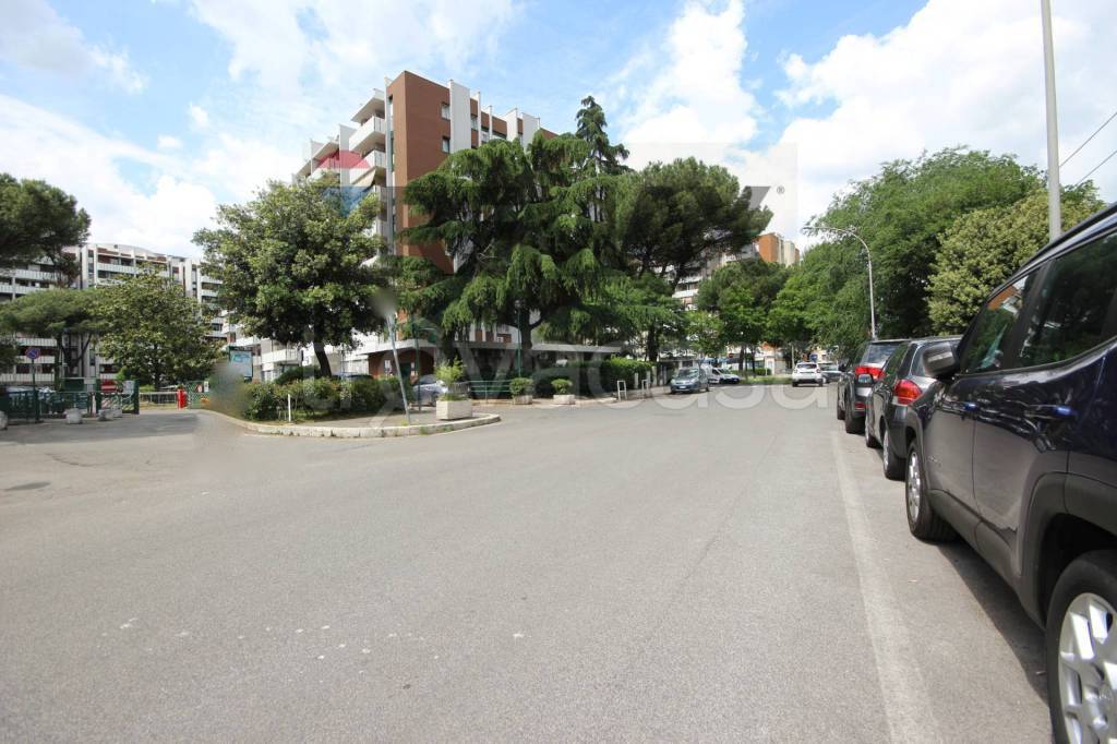negozio in affitto a Roma in zona Collatino