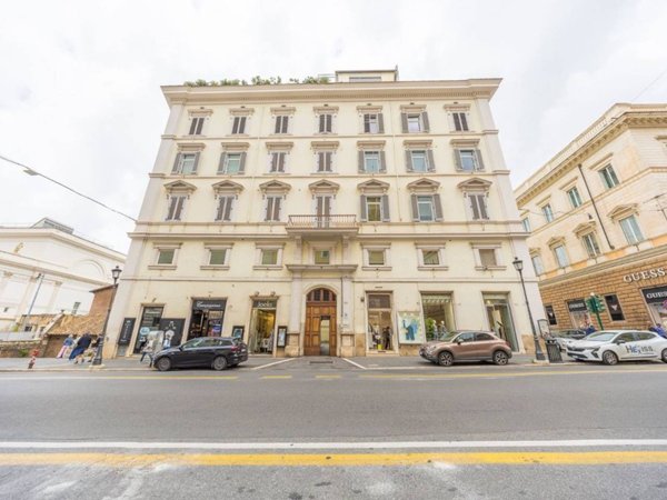 appartamento in affitto a Roma in zona Rione Monti/Campitelli