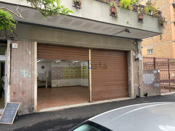 locale commerciale in affitto a Roma in zona Ostia