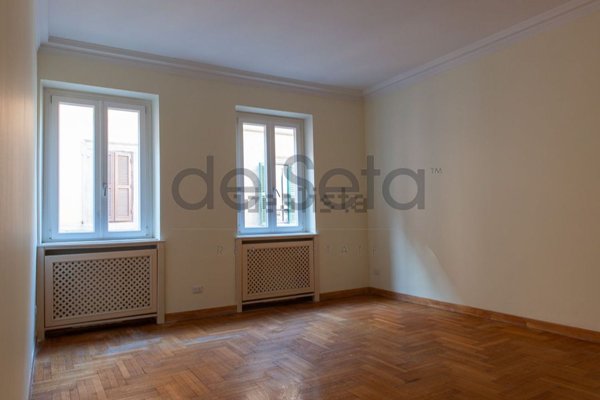 appartamento in affitto a Roma in zona Parione/Sant'Eustachio