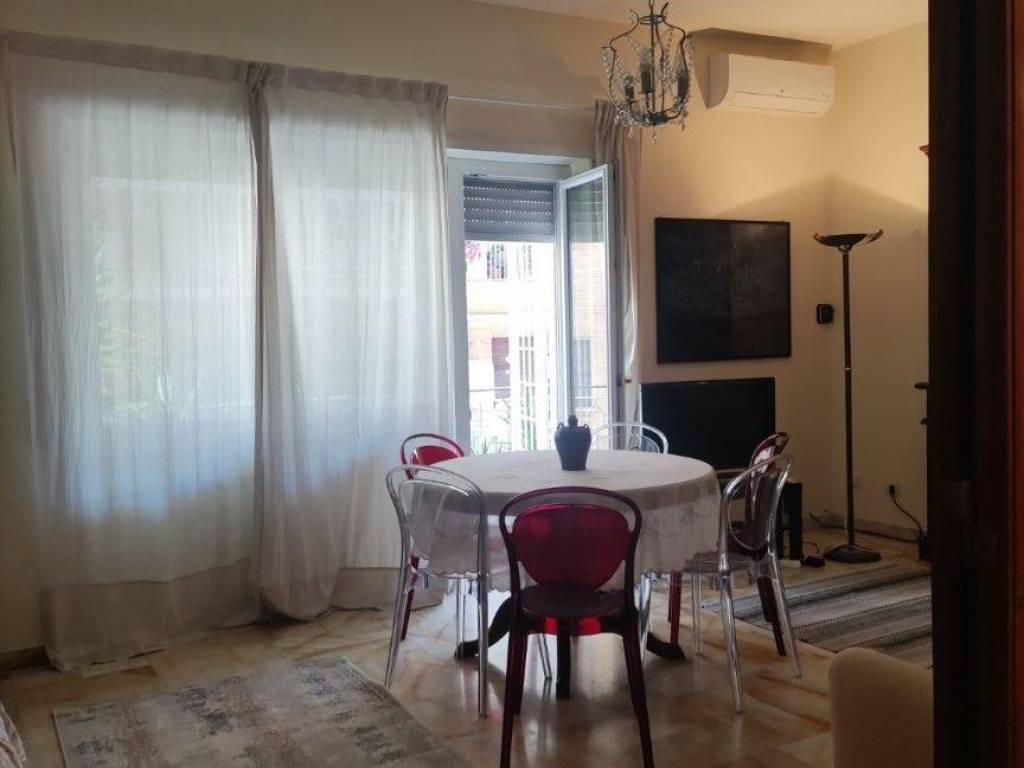 appartamento in affitto a Roma in zona Ostiense