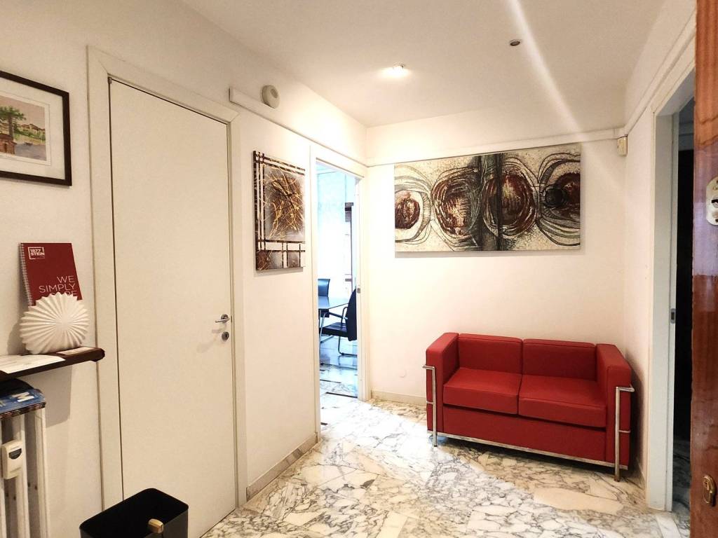 ufficio in affitto a Roma in zona Ardeatino