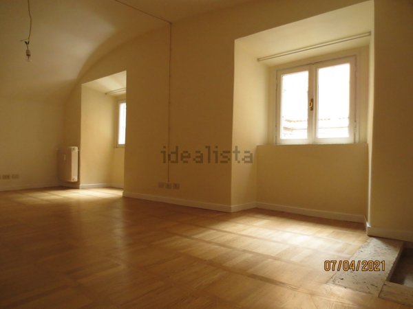 appartamento in affitto a Roma in zona Parione/Sant'Eustachio