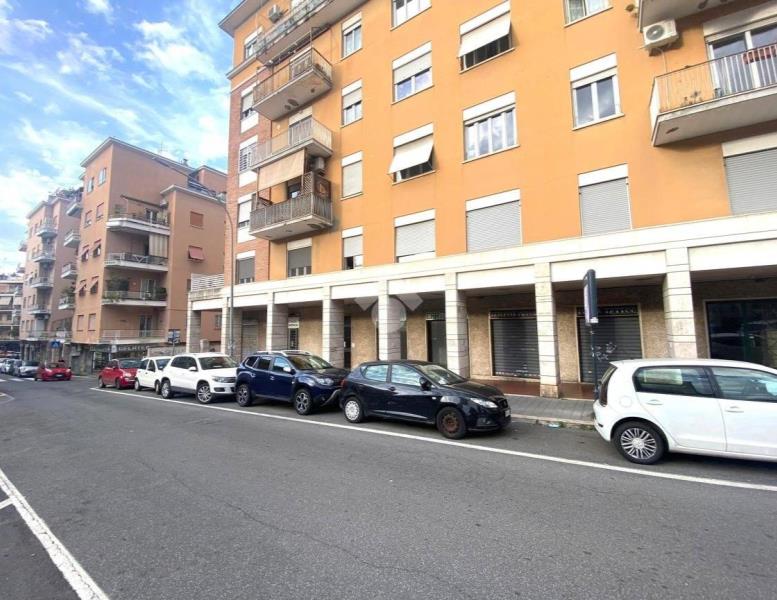 locale commerciale in affitto a Roma in zona Aurelio