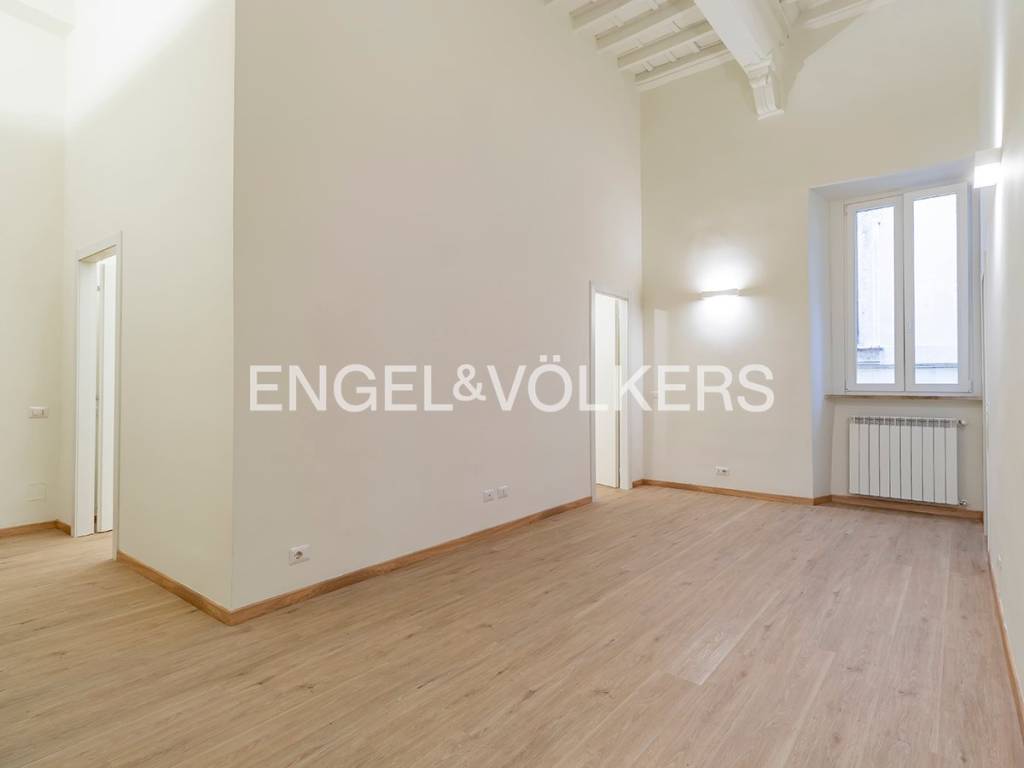 appartamento in affitto a Roma in zona Parione/Sant'Eustachio