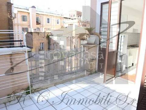 appartamento in affitto a Roma in zona Campo Marzio