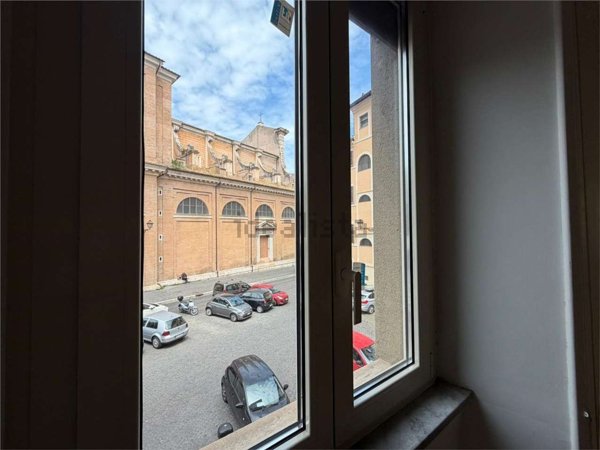 ufficio in affitto a Roma in zona Rione Regola