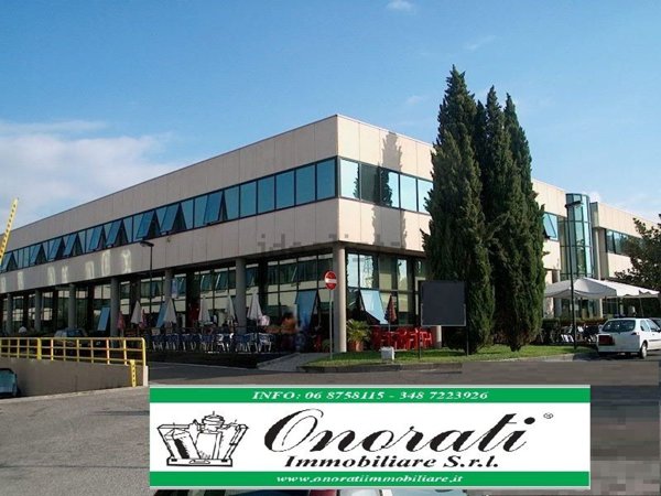 ufficio in affitto a Roma in zona Tor Cervara