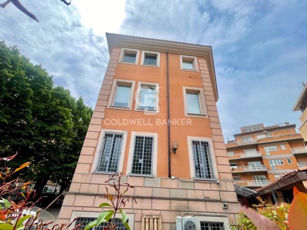 intera palazzina in affitto a Roma in zona Trionfale